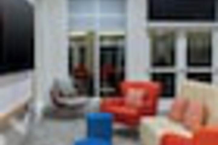 Hotel Interior 23 of 129