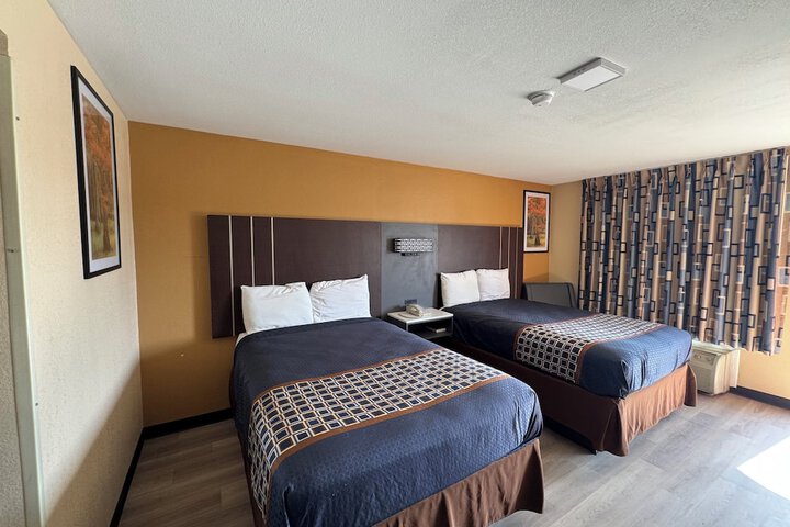 Room 15 of 58