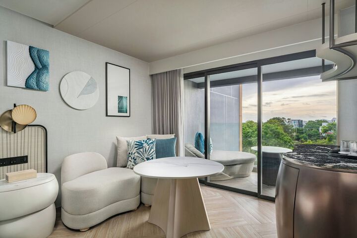 Room 14 of 101