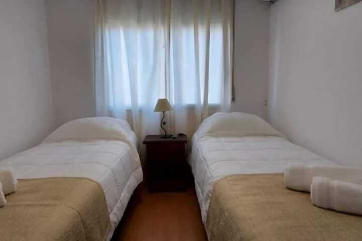 Room 34 of 62