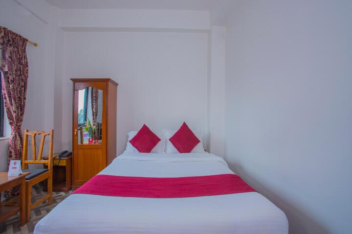 Room 3 of 15