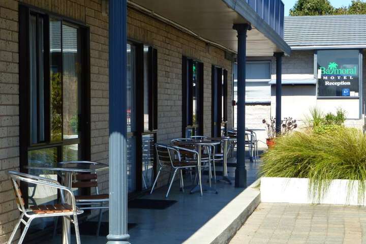 Hotel Exterior 76 of 80