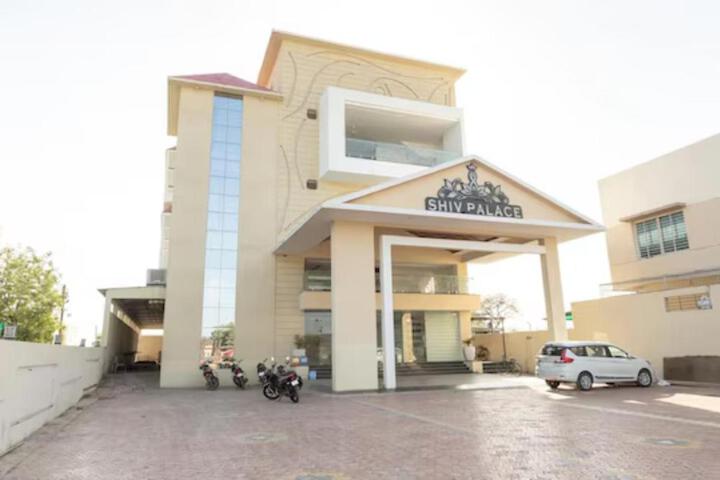 Hotel Shiv Palace Ujjain Madhya Pradesh