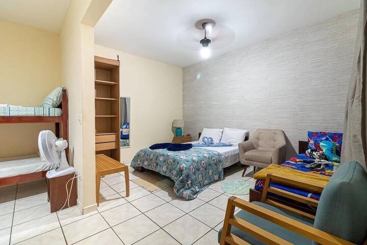 Room 4 of 27