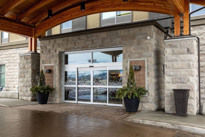 Hotel View 135 of 136