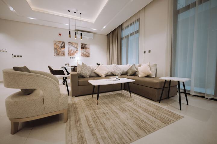 Room 25 of 40