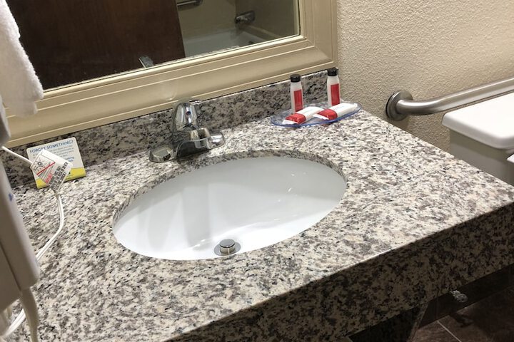 Bathroom sink