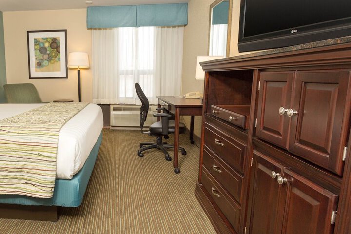 Room 7 of 50