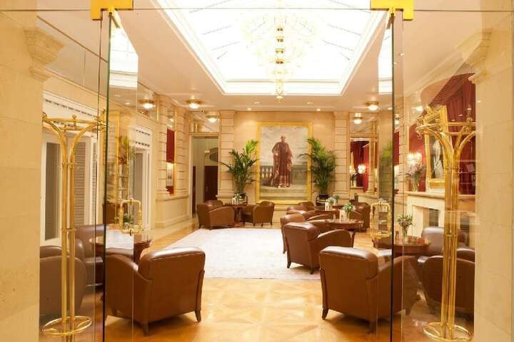 Lobby Photos