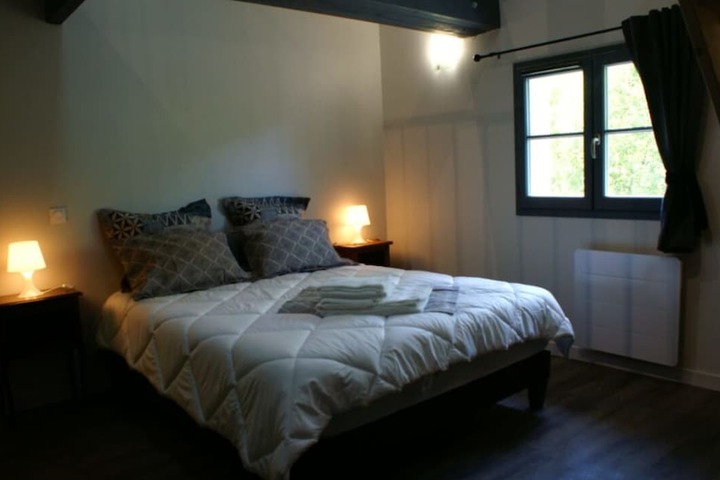 Room 7 of 13