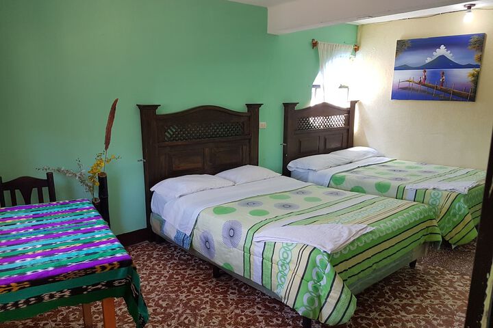 Room 25 of 81