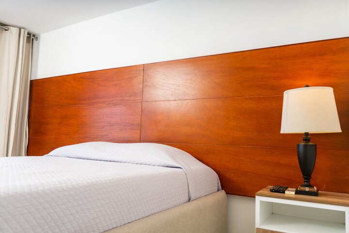 Room 15 of 120