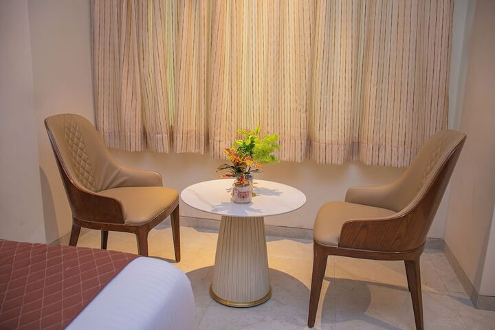 Room 14 of 30