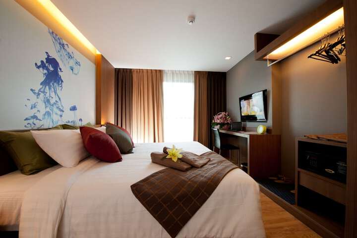 Room 17 of 47