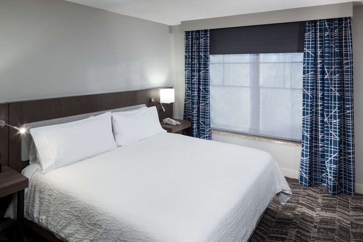 1 King Bed (7 of 11)