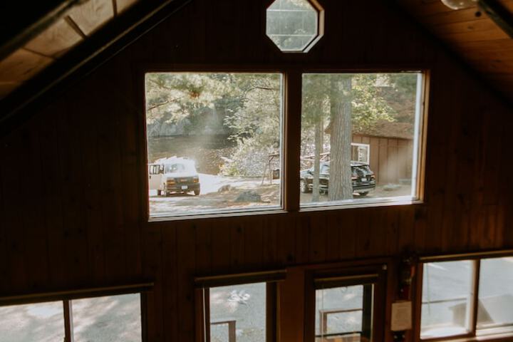 Room 8 of 167
