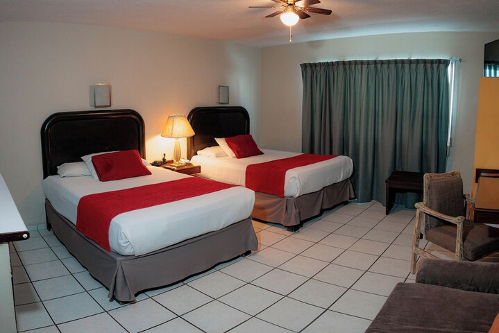 Room 28 of 79
