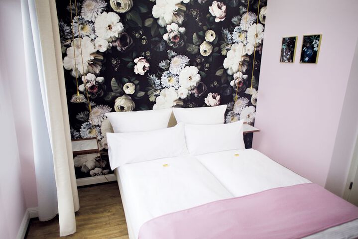 Room 11 of 55