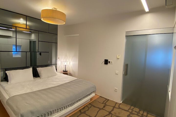 Room 29 of 66