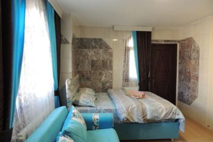 Room 30 of 53