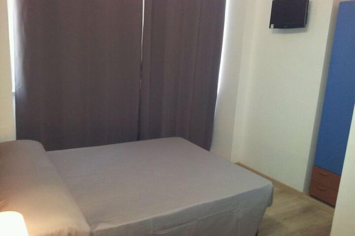 Room 19 of 29