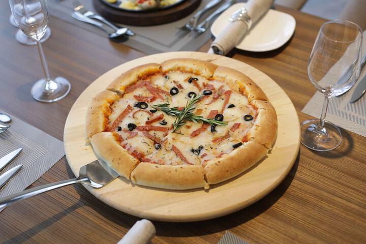 Dining 55 of 67