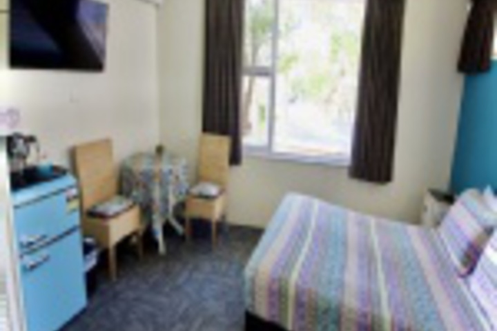 Room 144 of 228