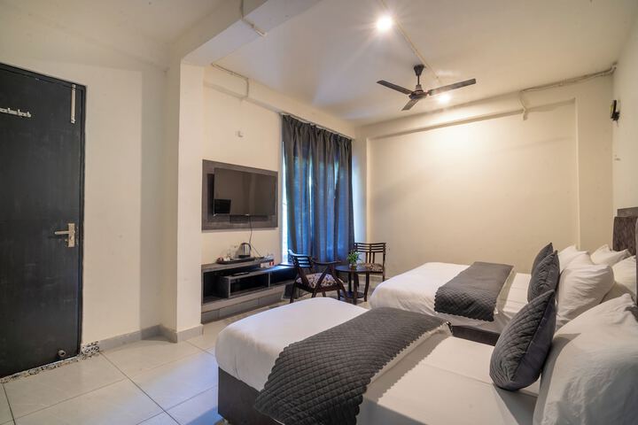 Room 7 of 29