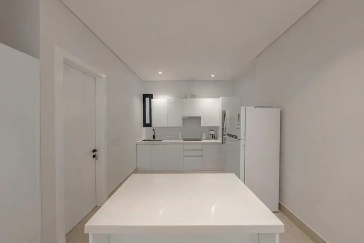 Room 4 of 6