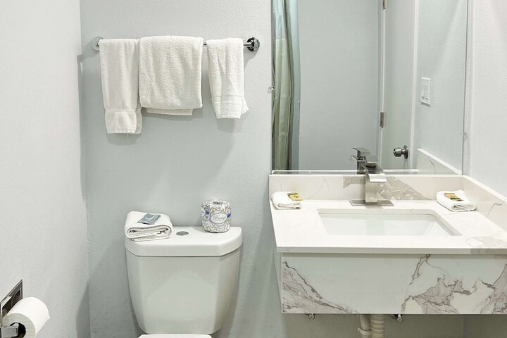 Bathroom Interior Photo