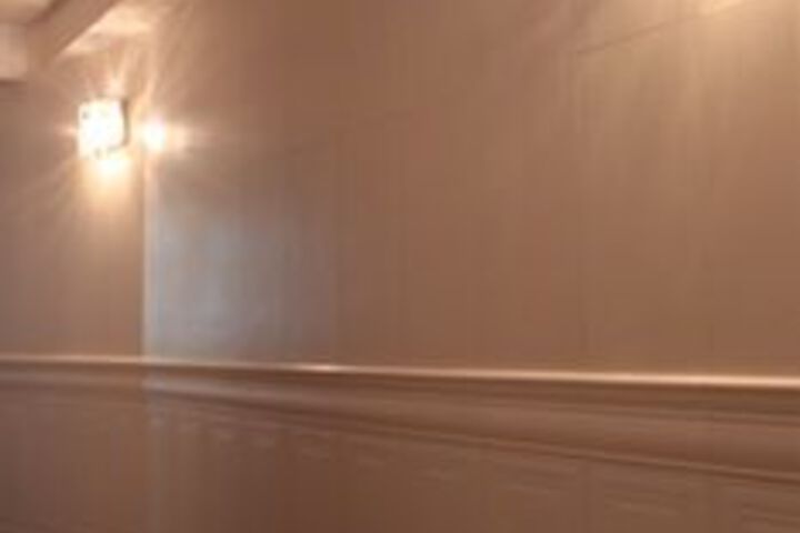 Ballroom/Hall 21 of 25