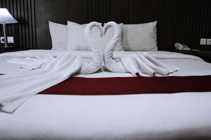 Room 6 of 39
