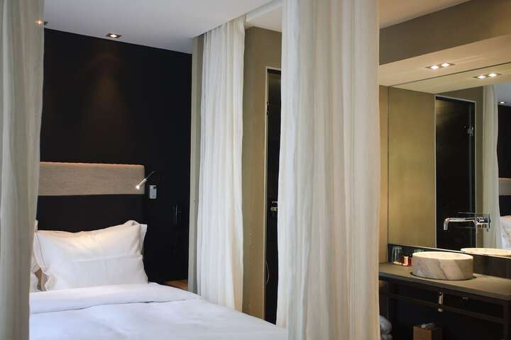 Room 78 of 139