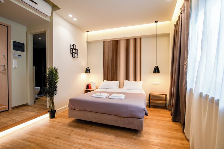 Room 73 of 151