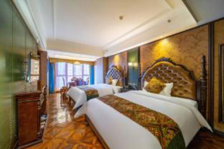 Room 21 of 23
