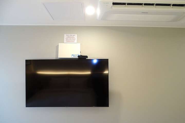 Room 83 of 219
