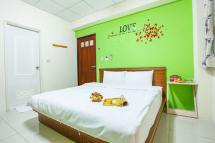 Room 42 of 89