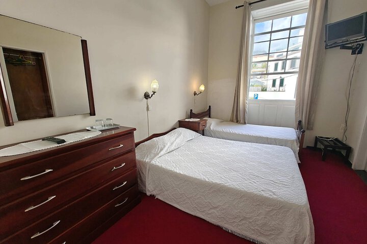 Room 45 of 141