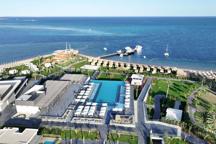 Rixos Premium Magawish Bay View