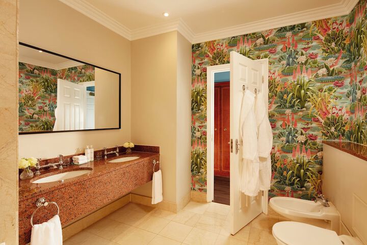 Room 20 of 67