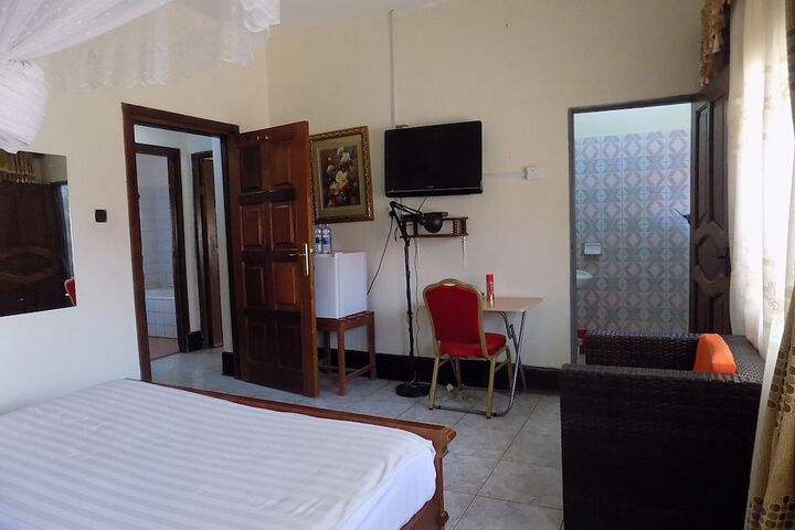Room 32 of 55