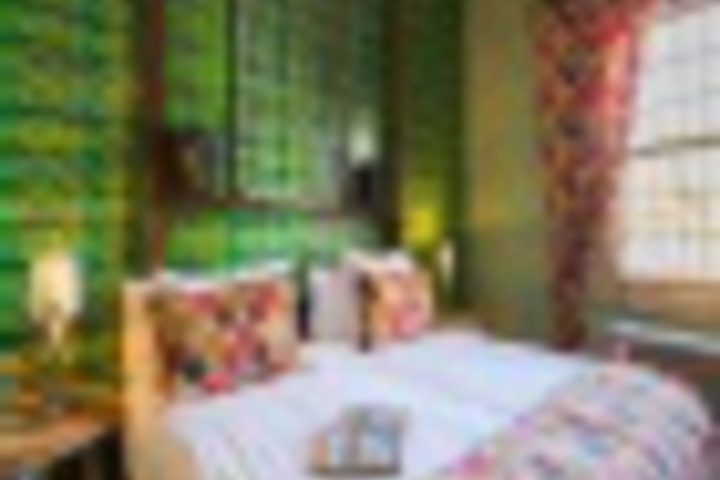 Room 87 of 252