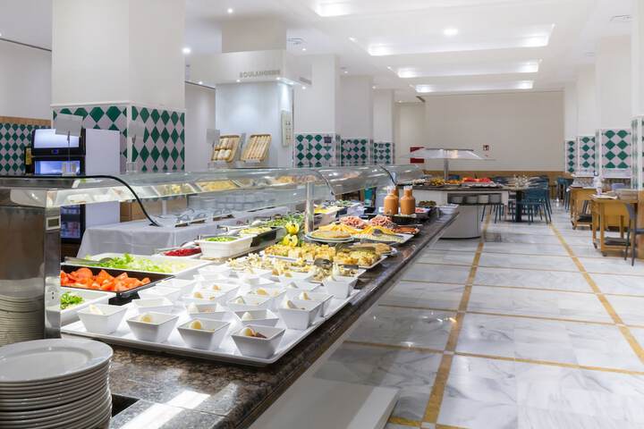Dining 49 of 60