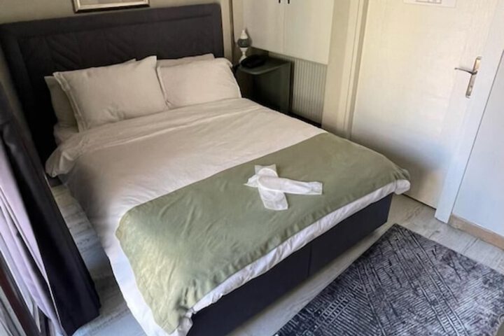 Room 77 of 126