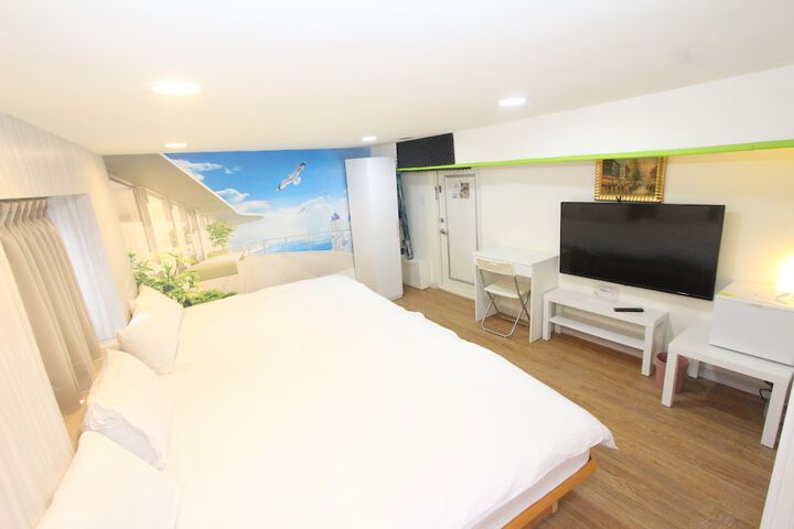 Room 88 of 246