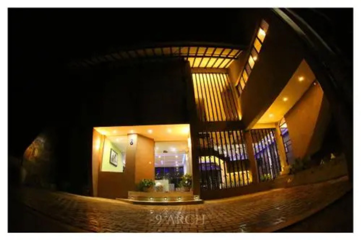 9 Arch