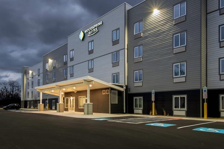 Hotel 33 of 35