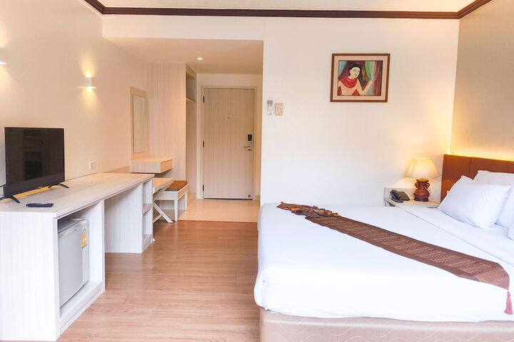 Room 40 of 72