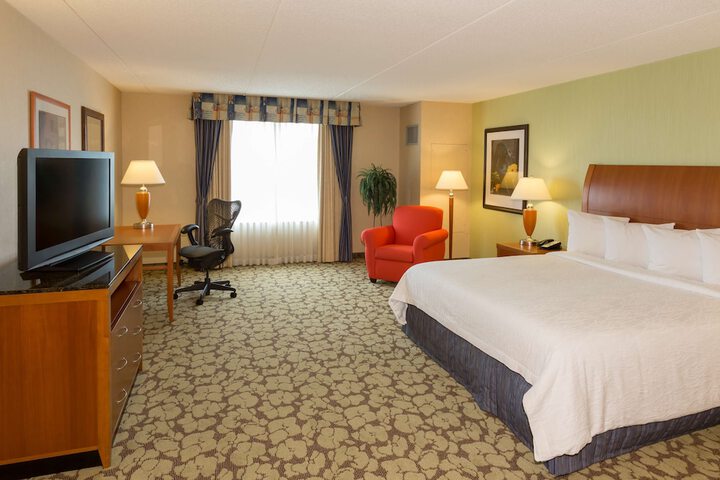 Room 7 of 30