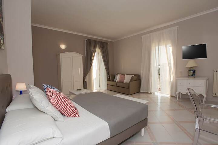 Room 17 of 25